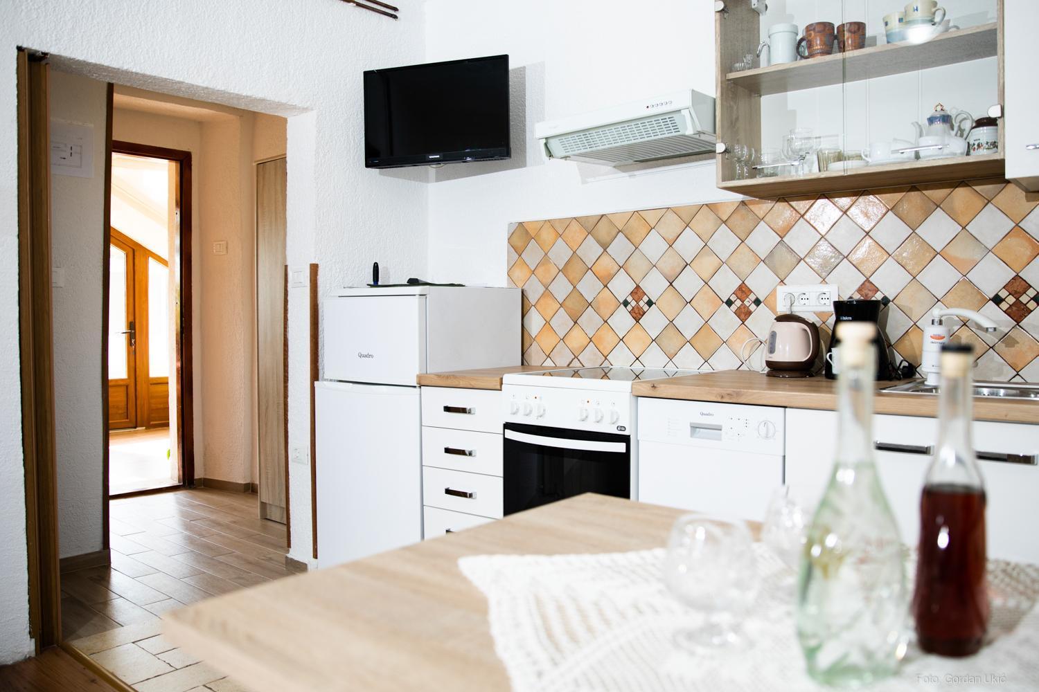 Apartments Faris Kanfanar Eksteriør bilde